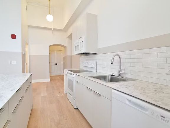 2nd image of 30 W Broad St #209