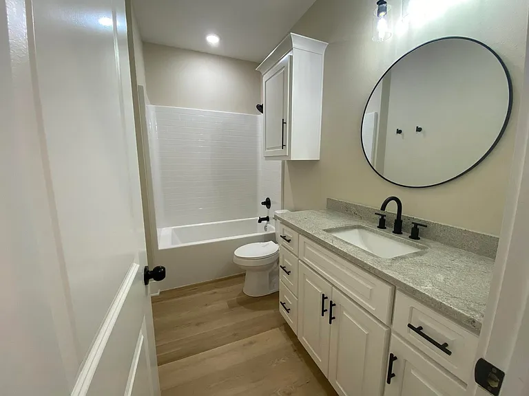 436 Omaha St #102 — Photo 4