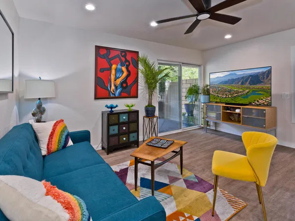 1221 Sunflower Ln, Palm Springs, CA 92262