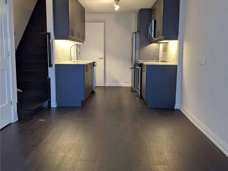1010 Portage Pkwy #Townhouse 15 — Photo 7