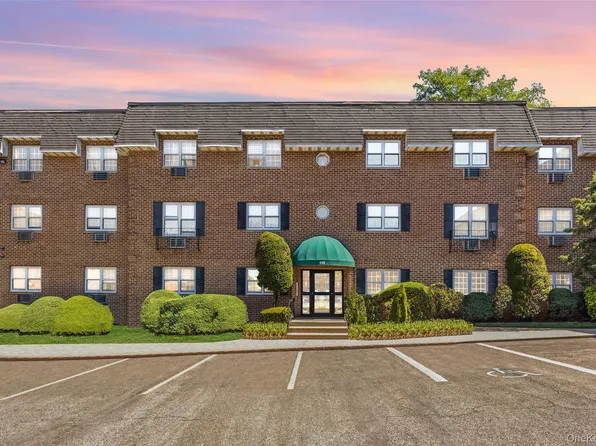 400 Maryland Avenue #1D, Staten Island, NY 10305