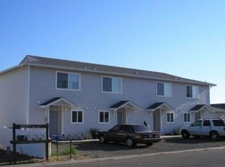 1805 W 2nd St, Grandview, WA