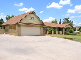 962 N Gilbert Rd, Mesa, AZ 85203