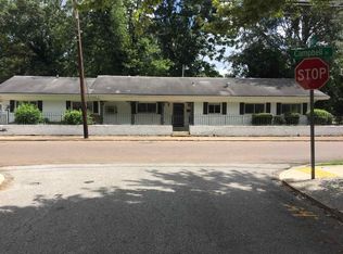 339 W King St, Jackson, TN 38301
