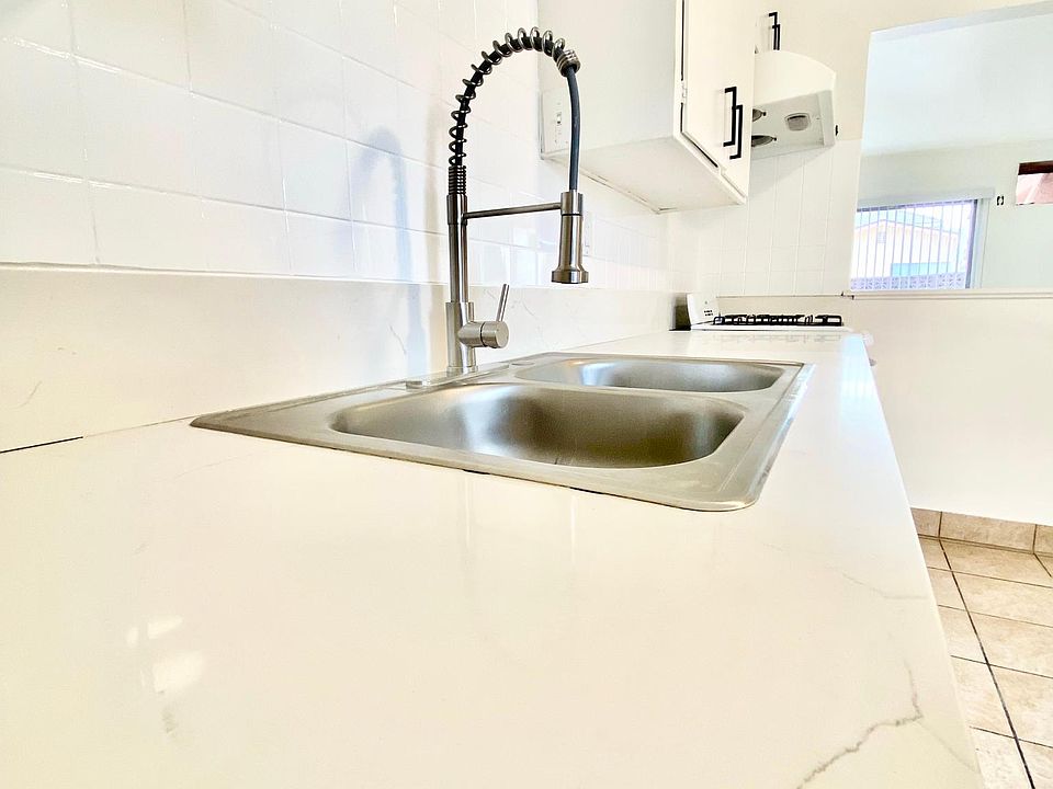 1st image of 614 N Orange Ave #3