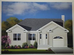 100 E Bartlett Rd, Middle Island, NY 11953