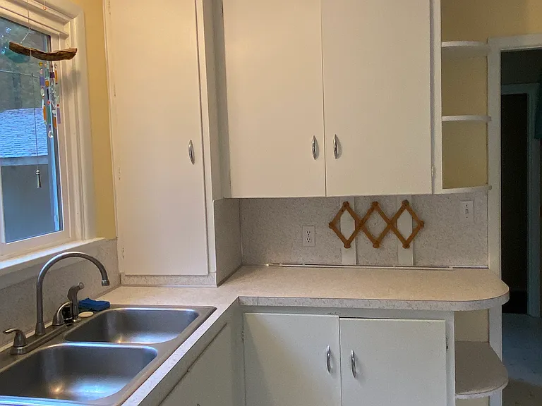 3789 Centerview Rd — Photo 8