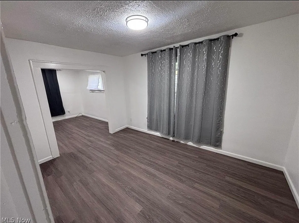 4 bed, $1,385 — Photo 4