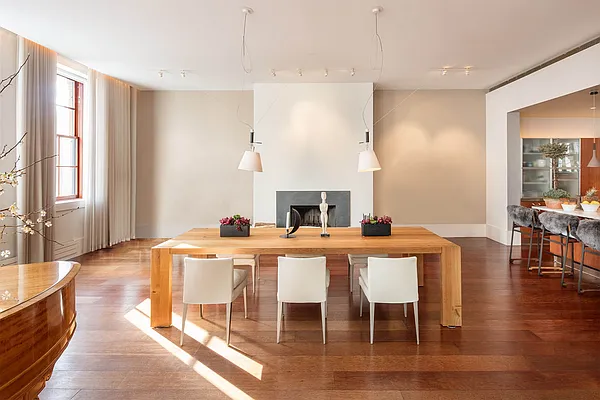 Sold by Compass | media 59