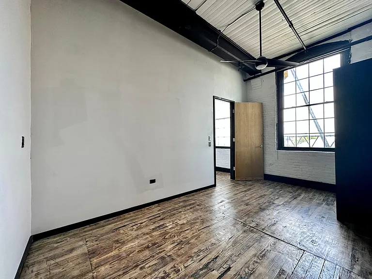 111 Summer St — Photo 42