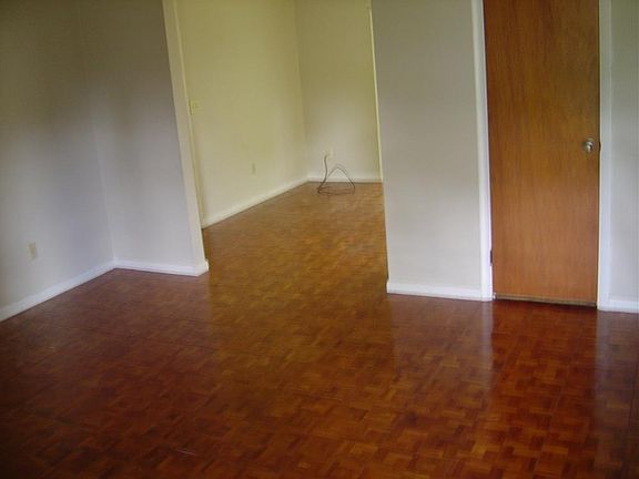 2nd image of 1533 NE 17th Ter