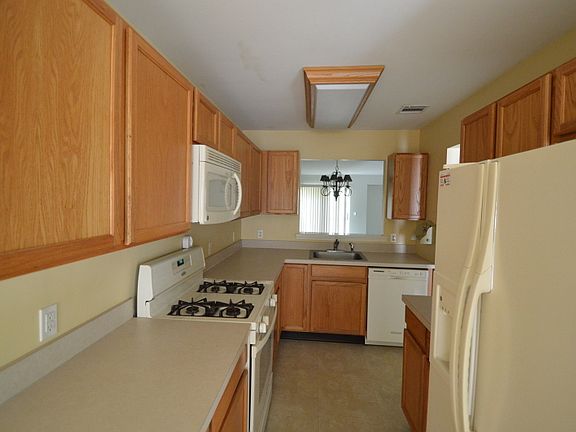 2nd image of 30 Portsmouth Ct #1408