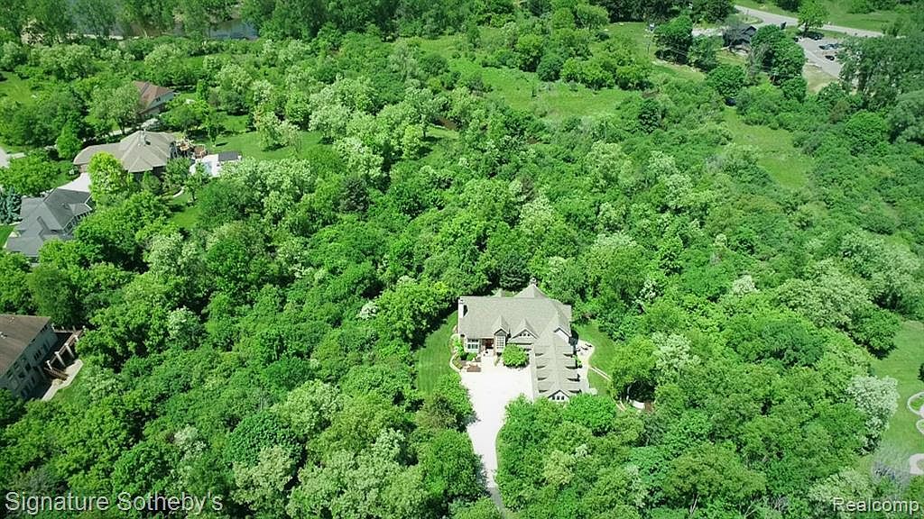 3211 Creston Cir, Superior Twp, MI 48198 Zillow
