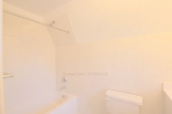 Rented by Corcoran | media 16