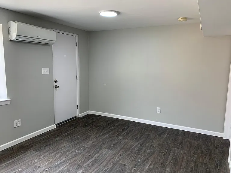 115 Bergen St #1 — Photo 6