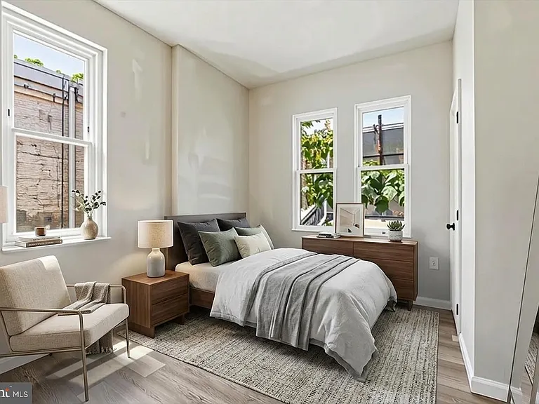 3114 Custer St — Photo 16