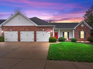 4029 Stonecroft Dr, Saint Charles, MO 63304