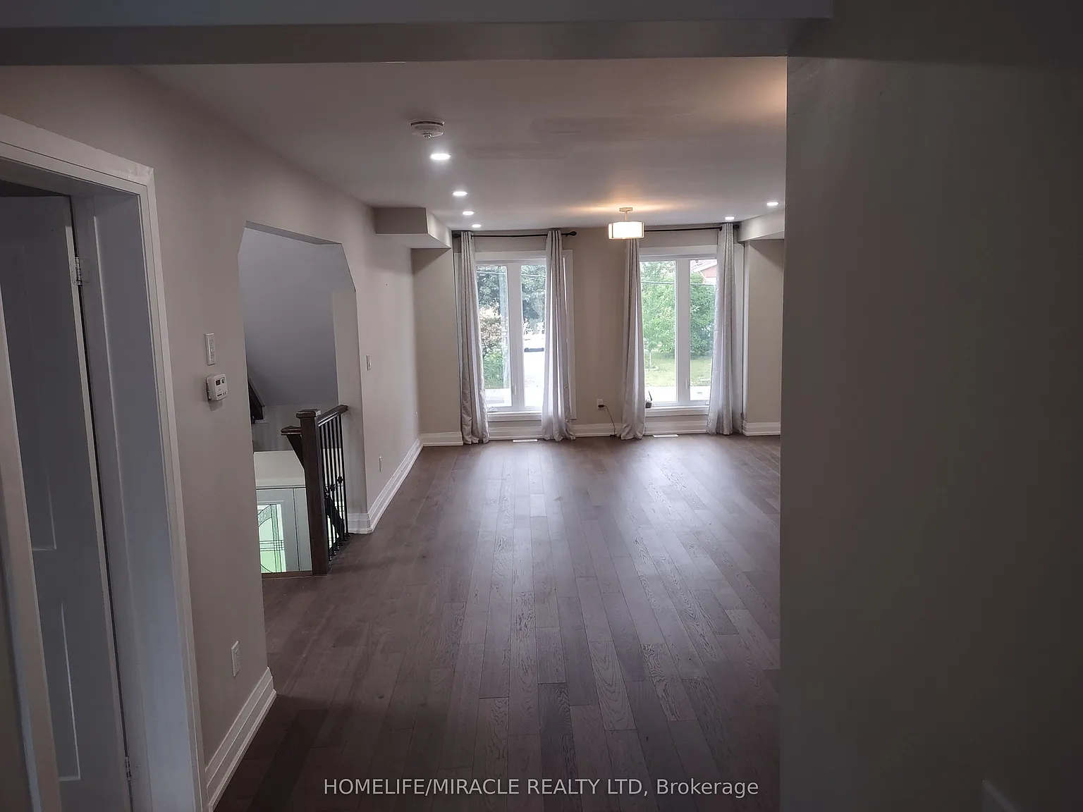 4 bed, $4,950 — Photo 4