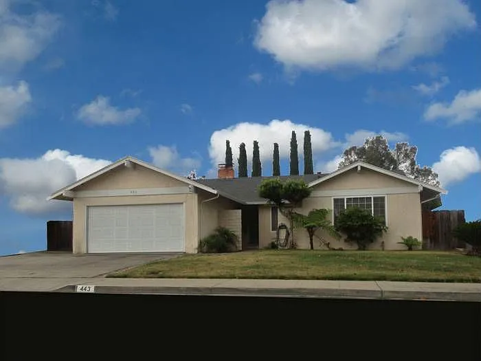 443 Brighton Way photo 1