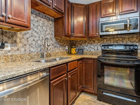 4th image of 5703 S Cass Ave APT 102