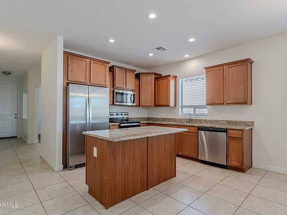 3rd image of 5026 E SUNSTONE Drive