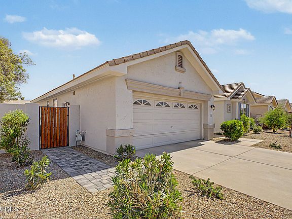 2nd image of 1669 E LAREDO Street