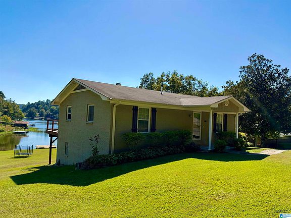 2nd image of 800 Mountain Lake Rd