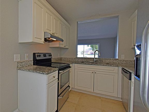 5th image of 13741 Juniper Blossom Dr