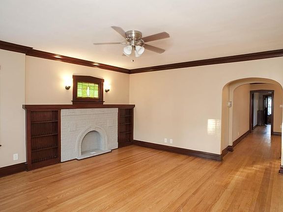3rd image of 1225 S Wesley Ave #1