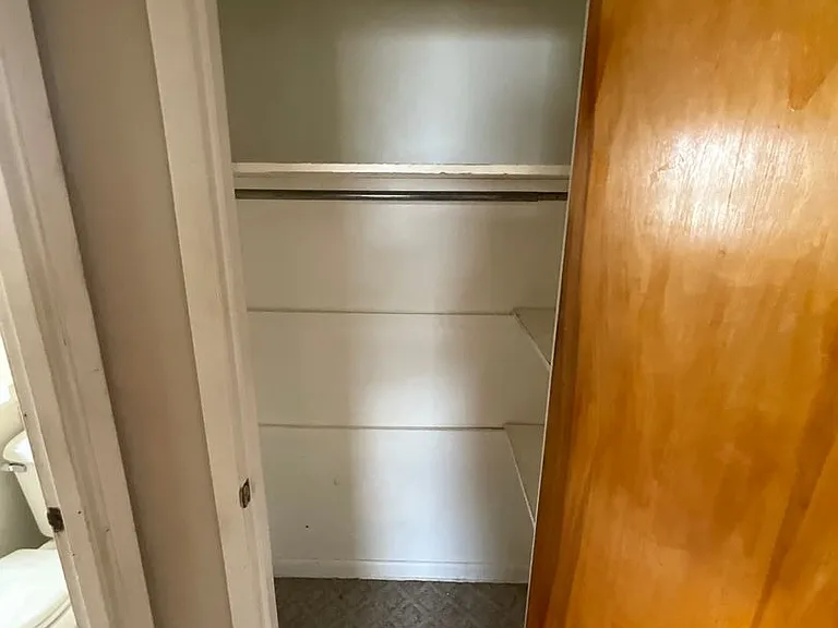 306 Jefferson St — Photo 12