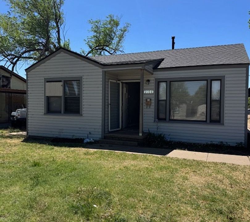1st image of 2104 9th Ave