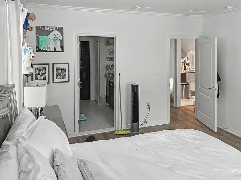 2239 Canyon Breeze Ave — Photo 16