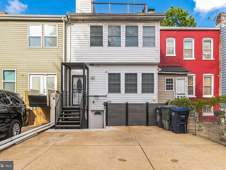 2411 N Capitol St NE #B — Photo 24