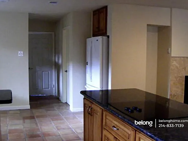 8615 Skyline Dr — Photo 8