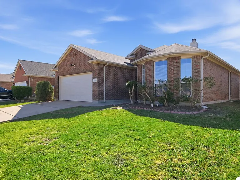 2016 Priscella Dr — Photo 24