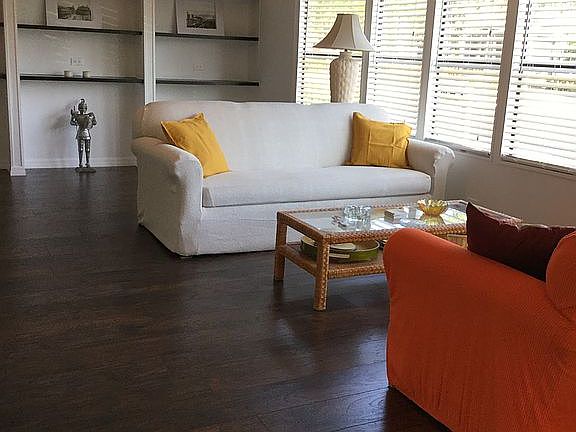 4th image of 104 Las Palmas Blvd