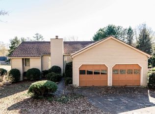 4005 Sundown Dr, Gainesville, GA 30506