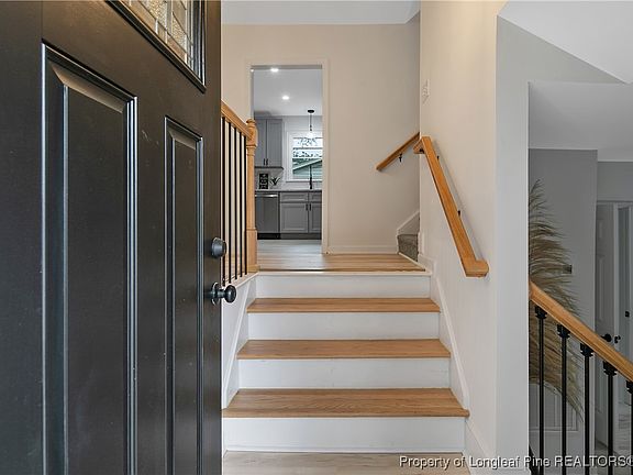 4th image of 618 Bessemer Cir