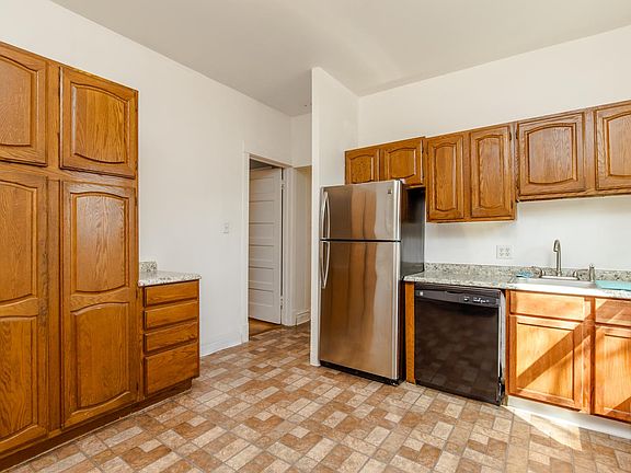 2nd image of 2635 W Altgeld St Floor 2