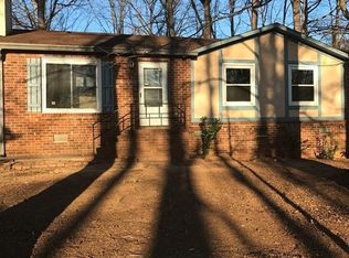 3610 Barclay St, Greensboro, NC 27405
