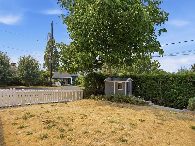 1742 S Shelton St — Photo 30
