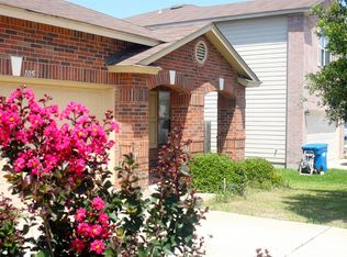 105 Blanco Woods Blvd, Elgin, TX 78621