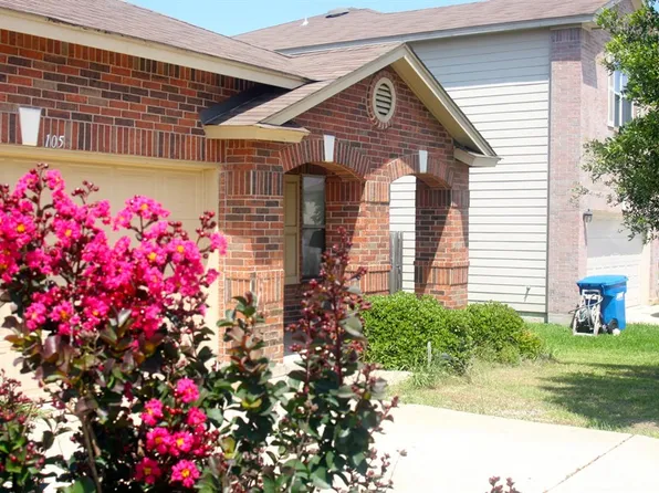 105 Blanco Woods Blvd, Elgin, TX 78621