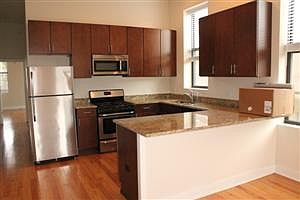 1st image of 1458 W Chicago Ave #2
