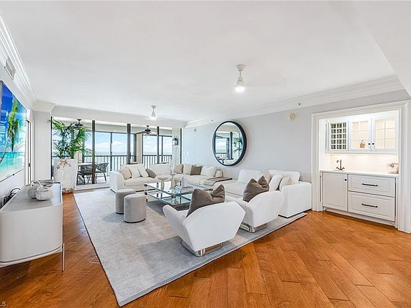 5th image of 8171 Bay Colony DR #1802