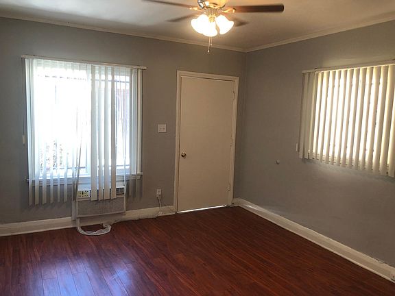 2nd image of 947 S Bonnie Beach Pl