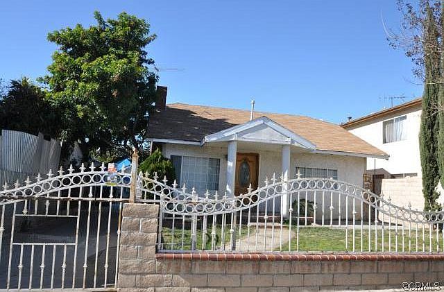 2nd image of 653 Leonard Ave