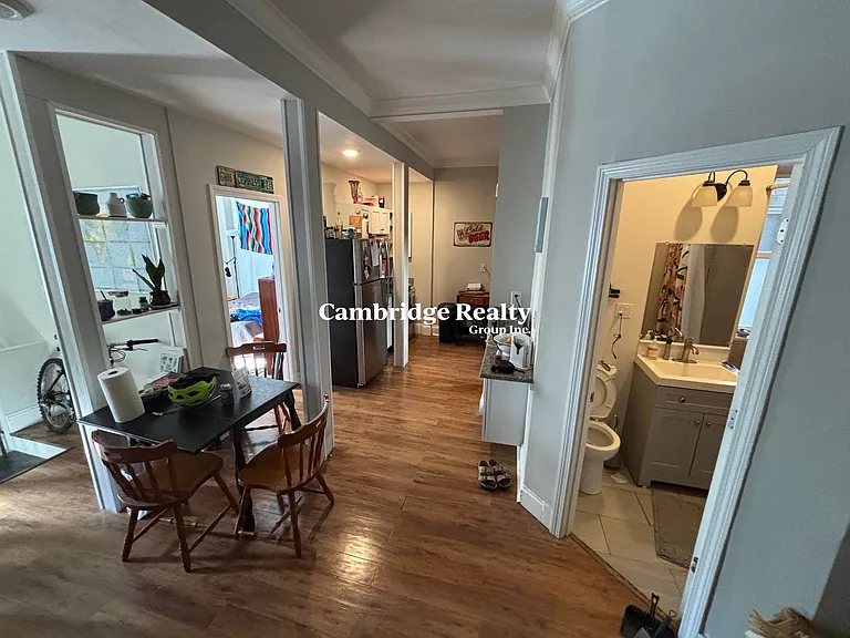 1193 Commonwealth Ave #2T — Photo 3