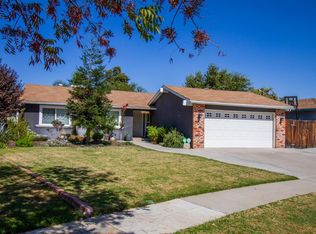 5959 E Saginaw Way, Fresno, CA 93727
