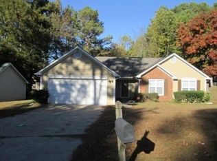 951 Forest Path, Stone Mountain, GA 30088